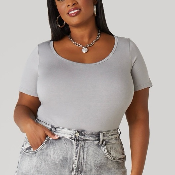 Ashley Stewart Tops - ✅🌹Ashley Stewart Light Gray Short Sleeve Tee